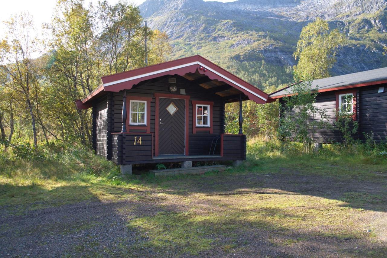 Gullesfjord Camping ภายนอก รูปภาพ